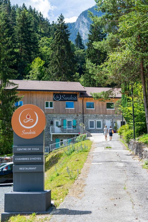 Sanskriti Hotel Scionzier Buitenkant foto